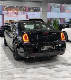 كرايسلر 300